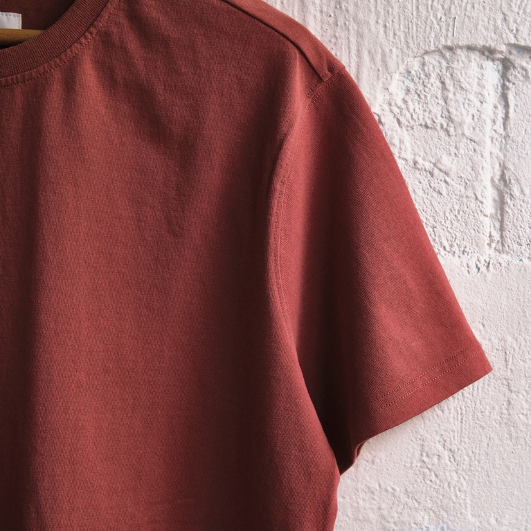 T-Shirt "Vintage Tee" T-Shirt "Vintage Tee"